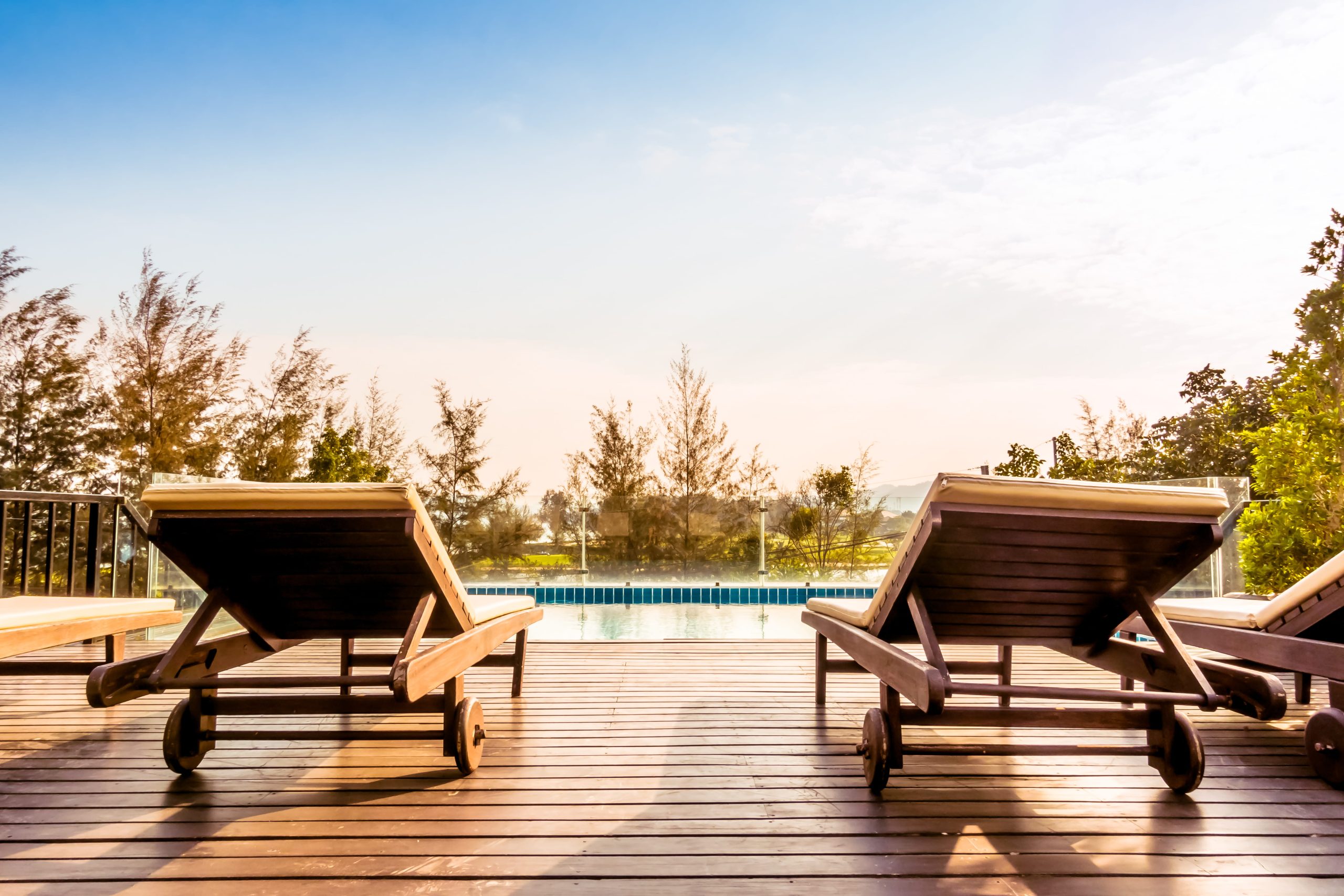 Terrasse en chêne sans vis apparentes | Maison Bleue